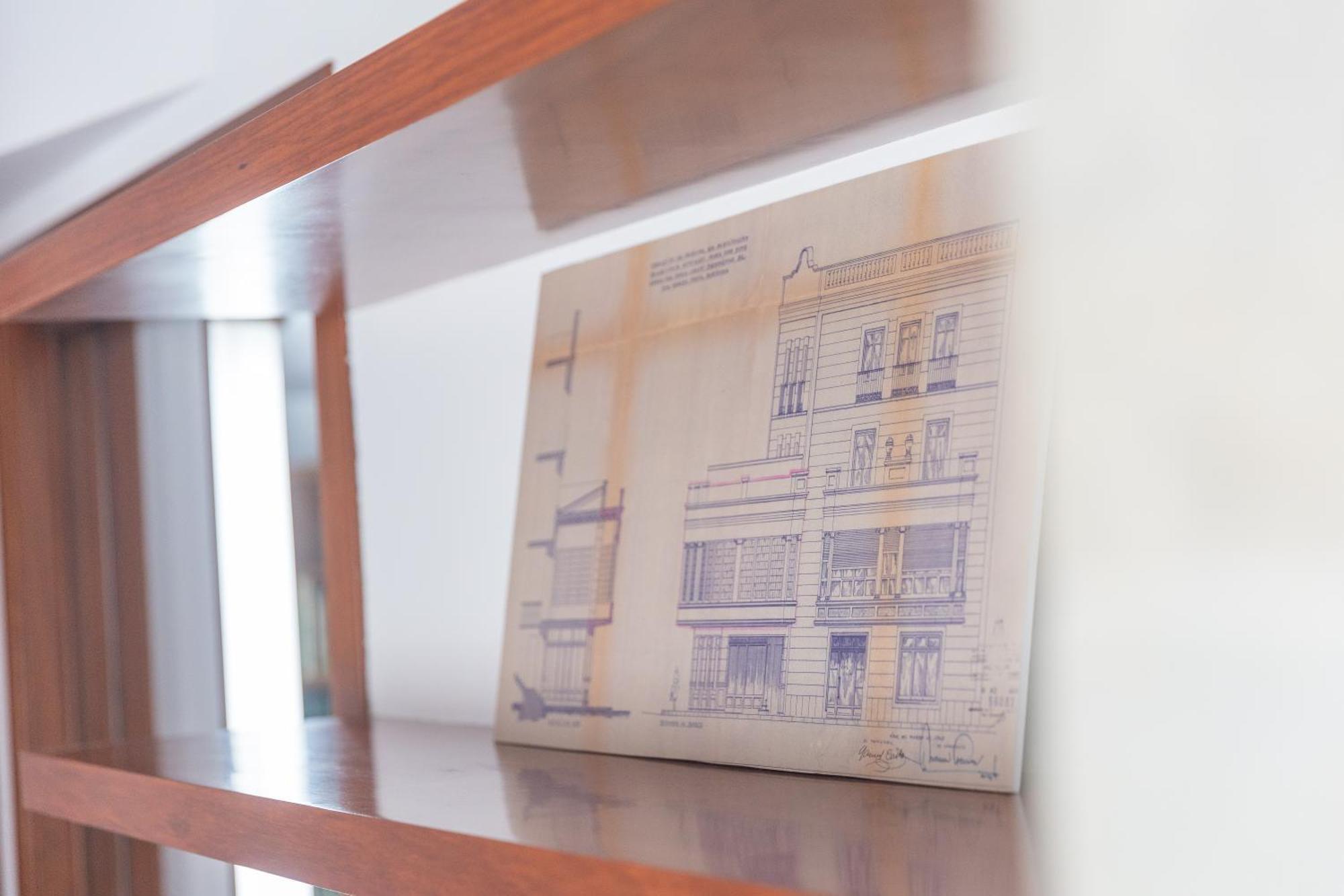 Mazi Apartments Colon Vic Buitenkant foto