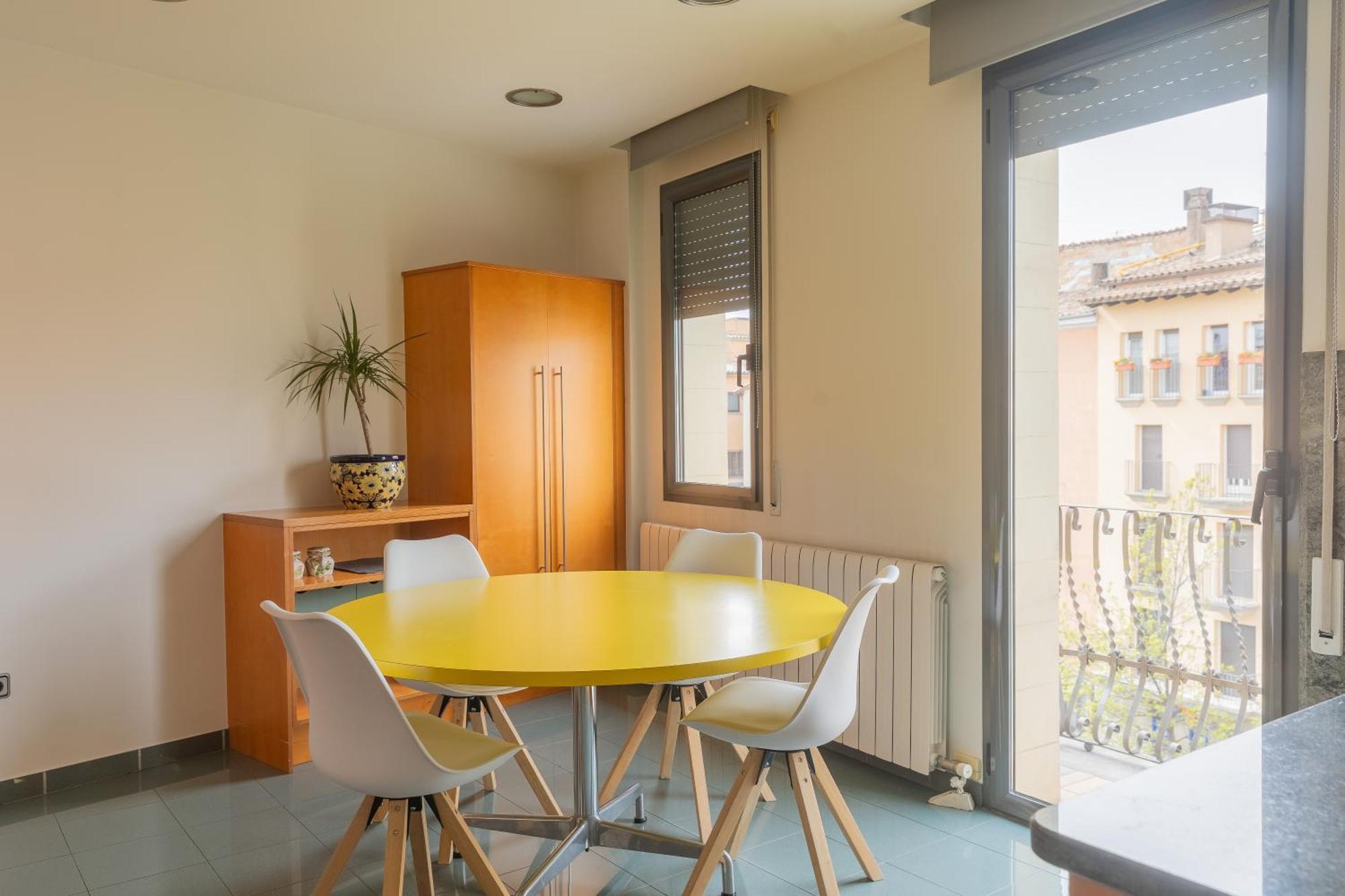 Mazi Apartments Colon Vic Buitenkant foto