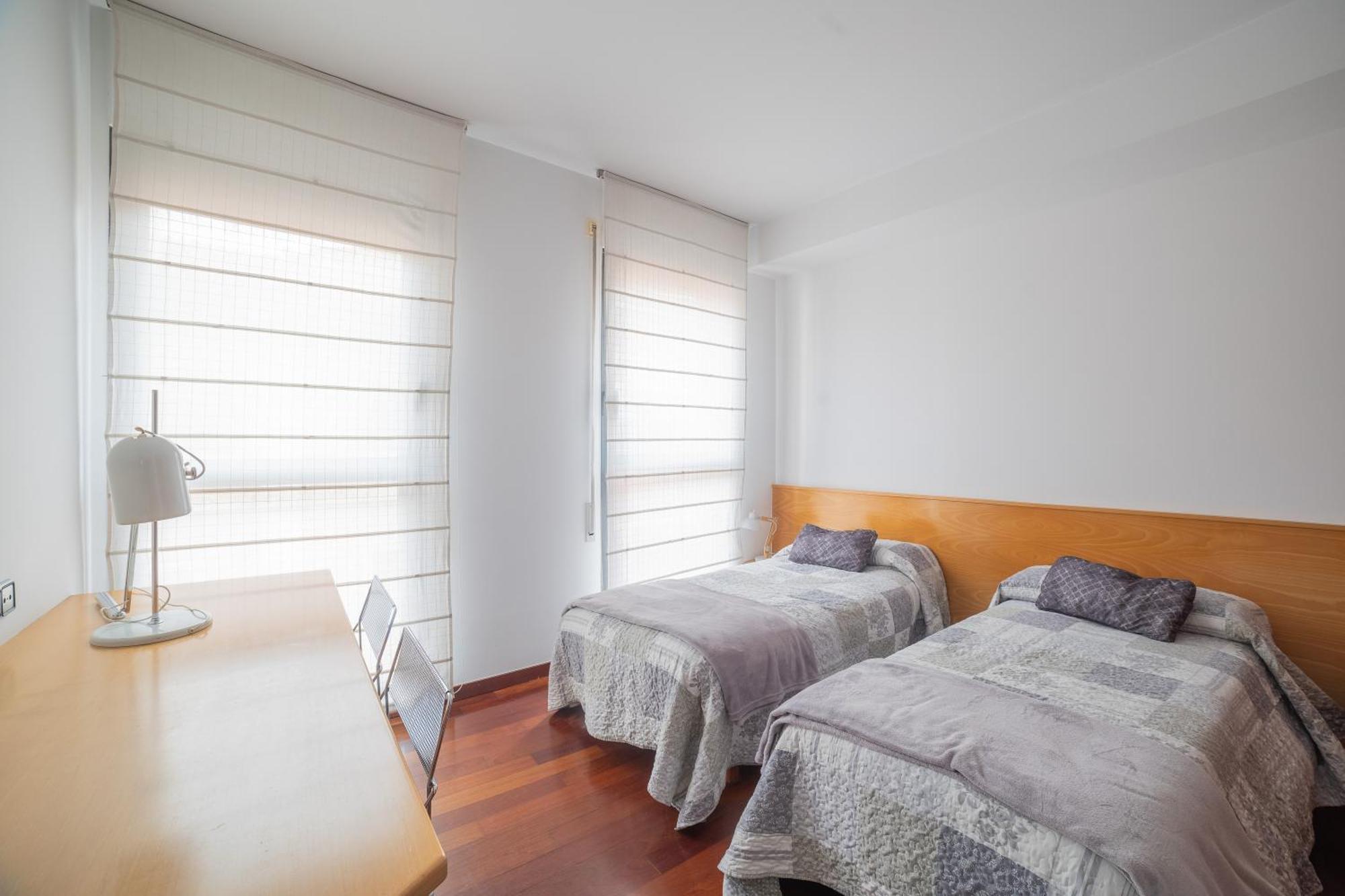 Mazi Apartments Colon Vic Buitenkant foto